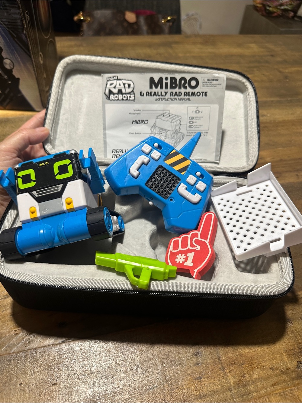 Really Rad MiBro Remote Robot toy  Set  with case and accessories